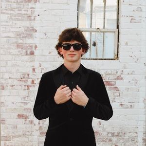 Meet your Posher, Joe